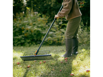 Грабли для уборки FISKARS OneClick без черенка