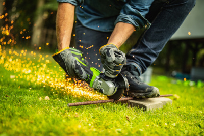 Угловая шлифмашина аккумуляторная Greenworks GD24AGK2 (24В, c 1хАКБ 2 А-ч и ЗУ в сумке) Угловая шлифмашина аккумуляторная Greenworks GD24AGK2 (24В, c 1хАКБ 2 А-ч и ЗУ в сумке)