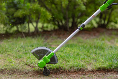Триммер аккумуляторный Greenworks G24LT301 (24В, 1х2Ач и ЗУ) 30 см