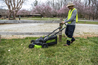 Газонокосилка аккумуляторная Greenworks GC82LM61S (82В, без АКБ и ЗУ) 61см самоходная