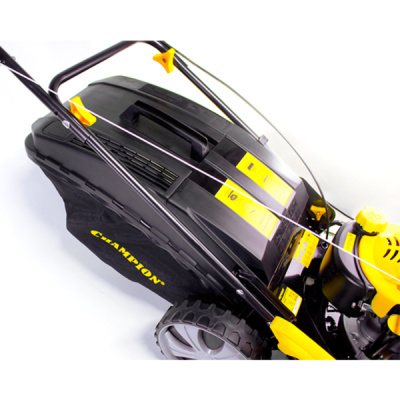 Газонокосилка бензиновая CHAMPION LM5131