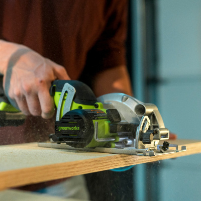 Циркулярная пила аккумуляторная Greenworks G24MCS (24В, 1хАКБ 2Ач и ЗУ)
