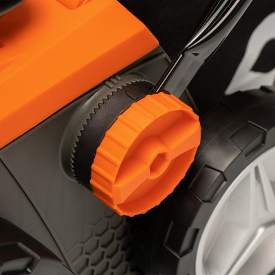 Аэратор-скарификатор аккумуляторный DAEWOO DSC 3842Li