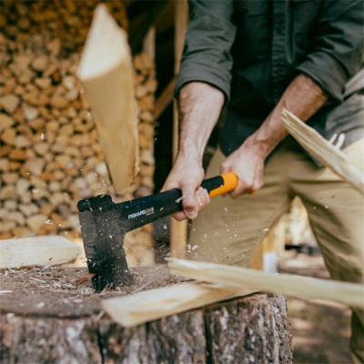 Топор универсальный X24 M FISKARS