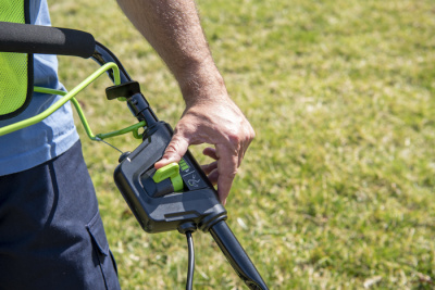 Газонокосилка аккумуляторная Greenworks GC82LM51SP2 (82В, без АКБ и ЗУ) 51см самоходная