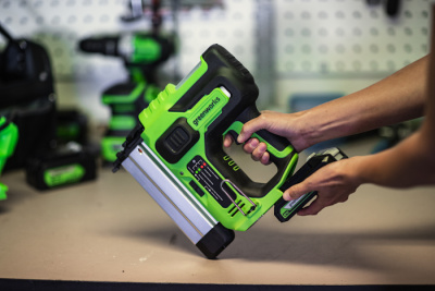 Нейлер аккумуляторный Greenworks GD24BN 24В (без АКБ и ЗУ)