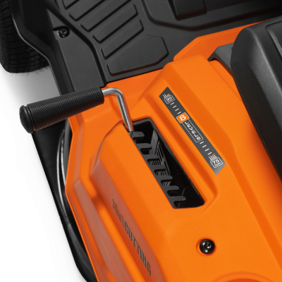 Райдер бензиновый DAEWOO DWR 610