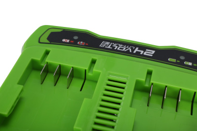 Зарядное устройство Greenworks G24X2UC2 (24В, 2А) для 2-х аккумуляторов