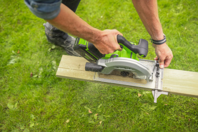 Циркулярная пила аккумуляторная Greenworks GD24CS (24В, без АКБ и ЗУ)