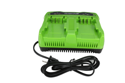 Зарядное устройство Greenworks G24X2UC2 (24В, 2А) для 2-х аккумуляторов