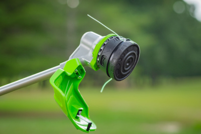 Триммер аккумуляторный Greenworks ST121 (82В, с АКБ 5 Ач и ЗУ) 40 см
