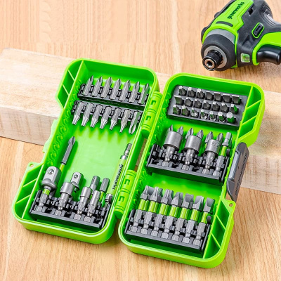 Набор бит, торц.головок, адаптеров Greenworks (70 предметов)