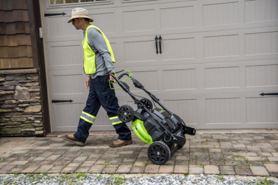 Газонокосилка аккумуляторная Greenworks GC82LM61S (82В, без АКБ и ЗУ) 61см самоходная