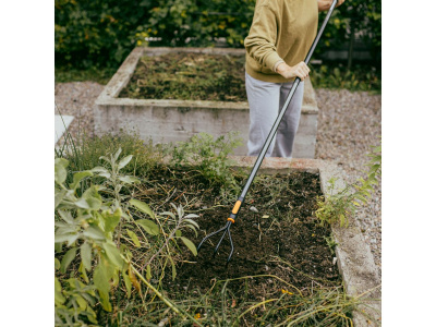 Культиватор три зуба FISKARS OneClick
