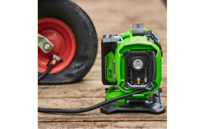 Компрессор аккумуляторный Greenworks ACG301 (24В/12В,11 бар) автомобильный