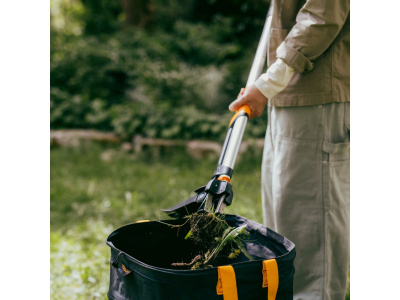 Корнеудалитель телескопический 103-121см FISKARS X-series