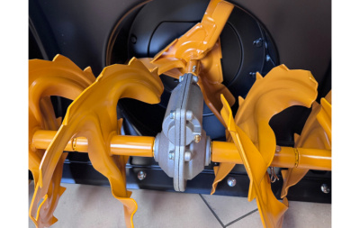 Снегоуборщик бензиновый RATO RT0826D