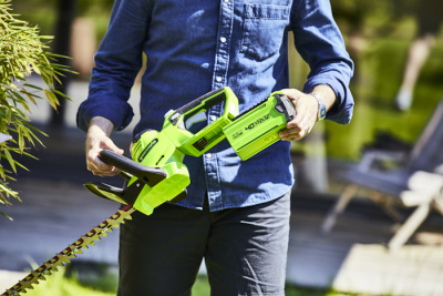 Кусторез аккумуляторный Greenworks G40HT61 (40В, без АКБ и ЗУ) 61см