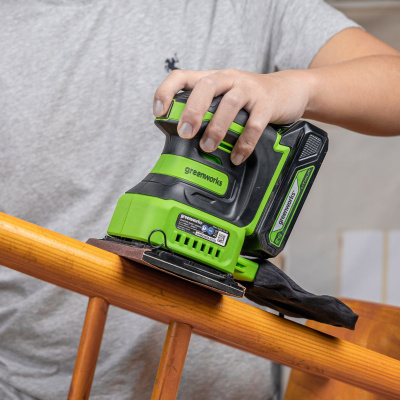 Плоскошлифовальная машина аккумуляторная Greenworks G24SS14 (24В, 1хАКБ 2Ач и ЗУ)