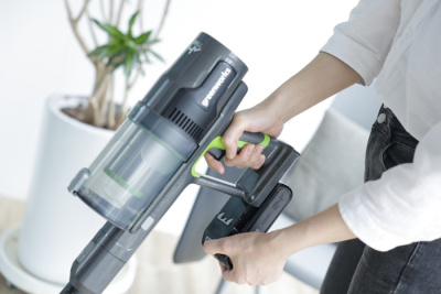 Пылесос аккумуляторный вертикальный Greenworks GD24SV (24В, без АКБ и ЗУ)