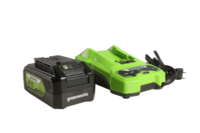 Зарядное устройство Greenworks G24C4 (24В, 4А)