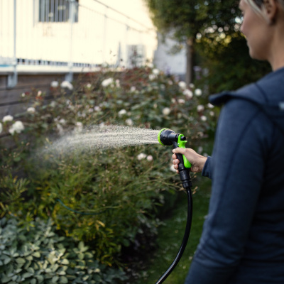 Насос аккумуляторный для полива из бочки Greenworks G24SWP (24В, 1*АКБ 4Ач и ЗУ)