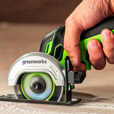 Угловая шлифмашина аккумуляторная Greenworks GD24UCS (24В, 1хАКБ 2 Ач и ЗУ)