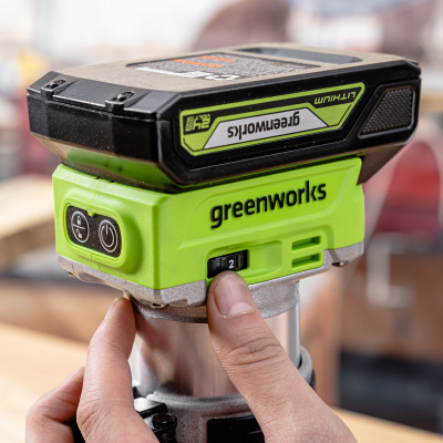 Фрезер аккумуляторный Greenworks G24RO (24В, 1хАКБ 2Ач и ЗУ)