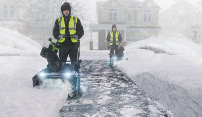 Снегоуборщик аккумуляторный Greenworks GD82STK5 (82В, с АКБ 5А-ч  и ЗУ) 56см Снегоуборщик аккумуляторный Greenworks GD82STK5 (82В, с АКБ 5А-ч  и ЗУ) 56см
