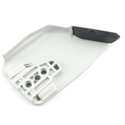 Крышка цепной звездочки 260 360 440 460 640 660 FARMERTEC (аналог 11256401701)