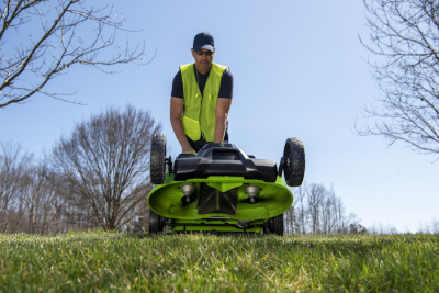 Газонокосилка аккумуляторная Greenworks GC82LM61S (82В, 2хАКБ 5 Ач и ЗУ 8А) 61см самоходная