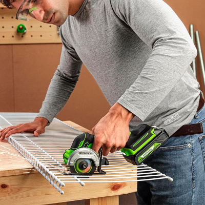 Угловая шлифмашина аккумуляторная Greenworks GD24UCS (24В, без АКБ и ЗУ) Угловая шлифмашина аккумуляторная Greenworks GD24UCS (24В, без АКБ и ЗУ)