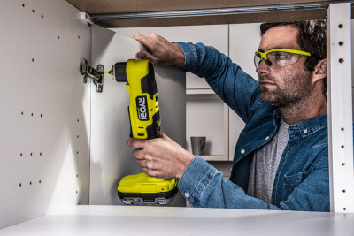 Дрель-шуруповерт угловая RYOBI HP RAD18C-0 (без батареи) ONE+