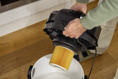 Пылесос моющий Karcher SE 4