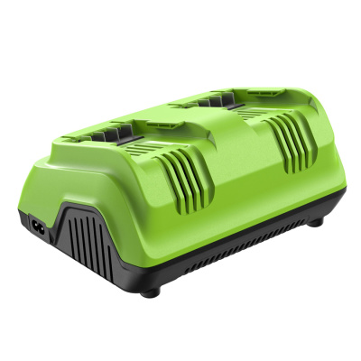 Ультрабыстрое двойное зарядное устройство Greenworks G24X2C8 (24В, 8А)